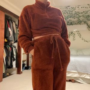 Two piece rust teddy set.